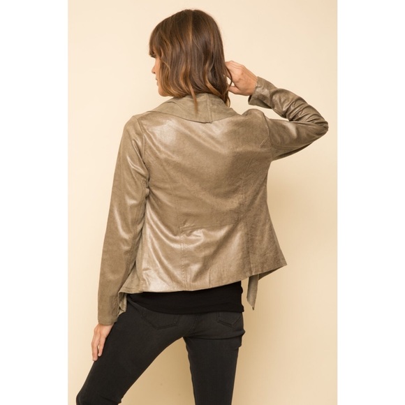 🆕 Olive Suede Drape Jacket - Picture 4 of 8